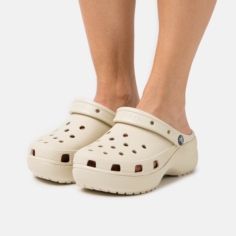 Crocs Classic Platform Women's Bone Clogs